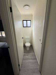 Cabin-3-to-8-Toilet