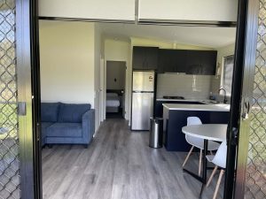Cabins-3-to-8-Bathroom